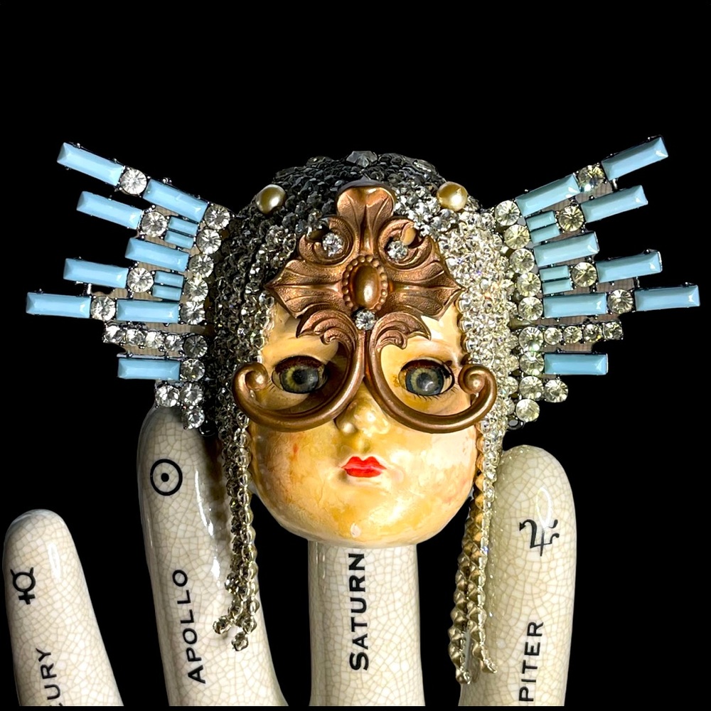 Project Art Deco Zenaida